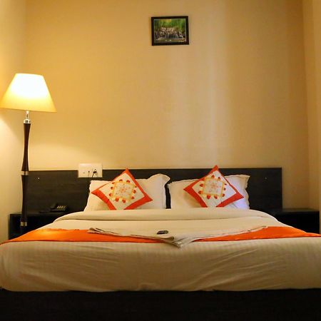 Orange Corner Hotel, Airport Pickup & Drop Available 24X7 Yelahanka Exterior foto
