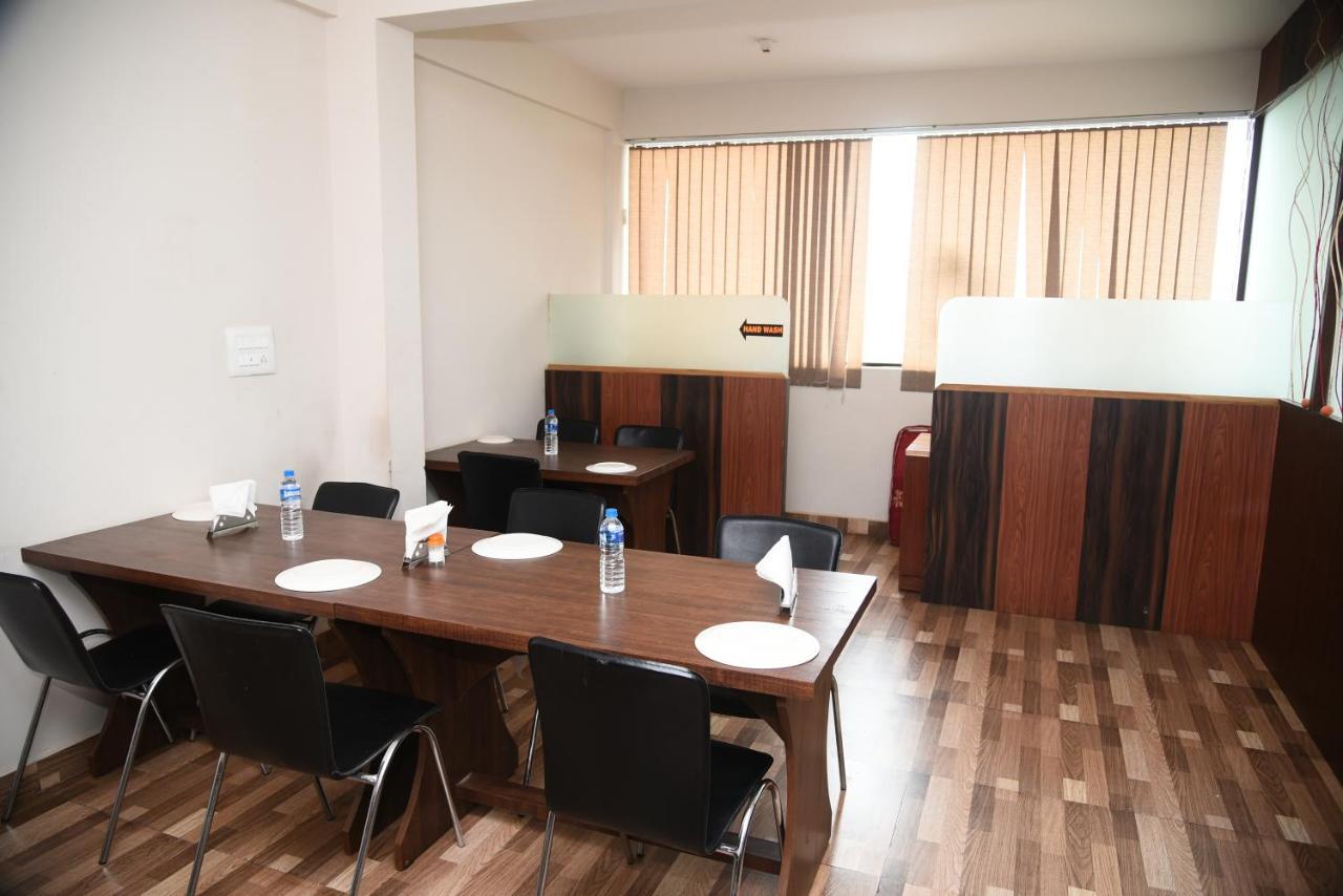 Orange Corner Hotel, Airport Pickup & Drop Available 24X7 Yelahanka Exterior foto