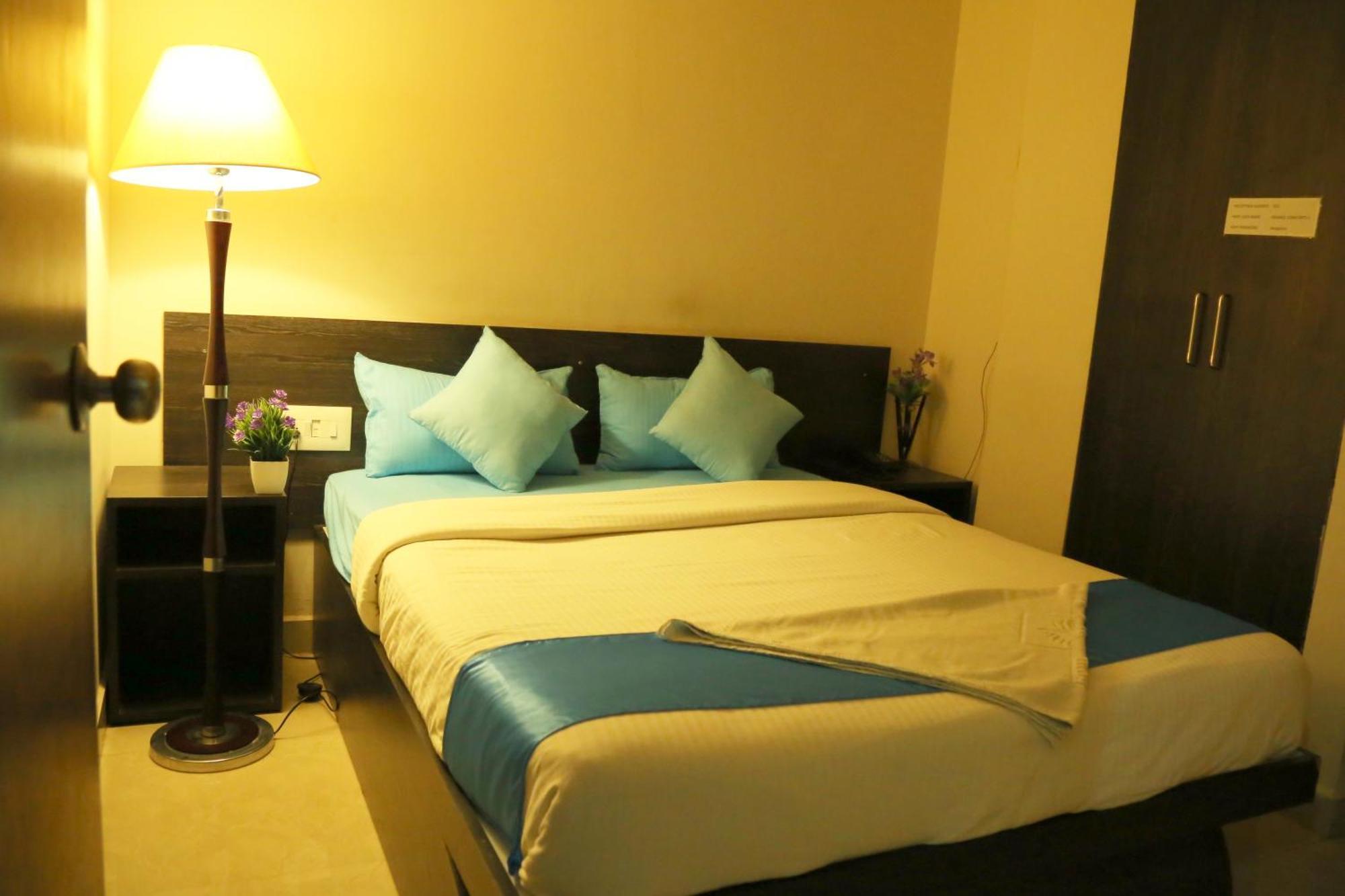 Orange Corner Hotel, Airport Pickup & Drop Available 24X7 Yelahanka Exterior foto